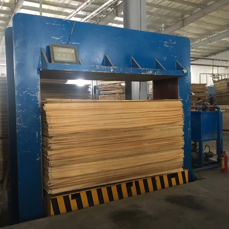 Bottom cylinders plywood cold press machine